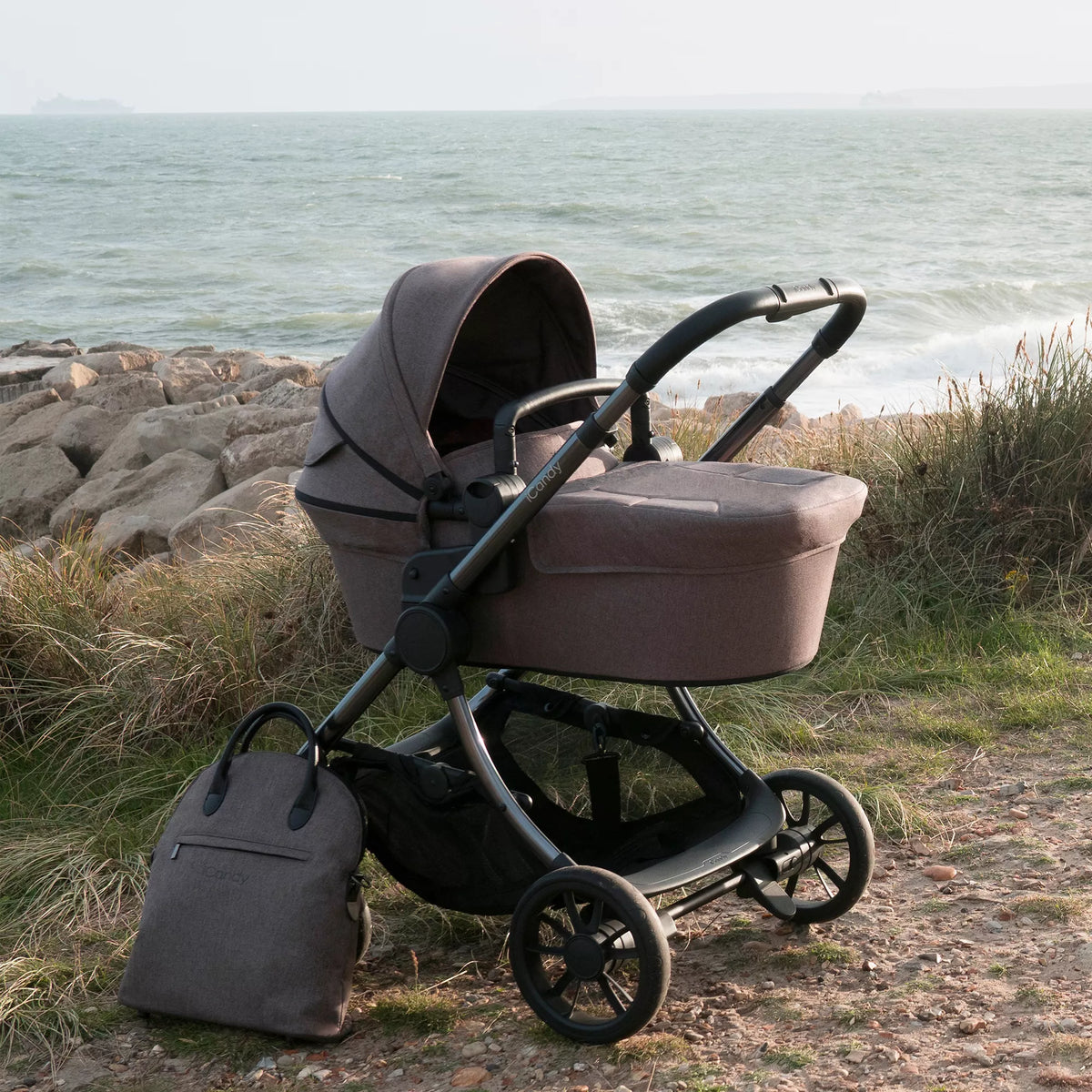 Baby capsule pram combo australia discount
