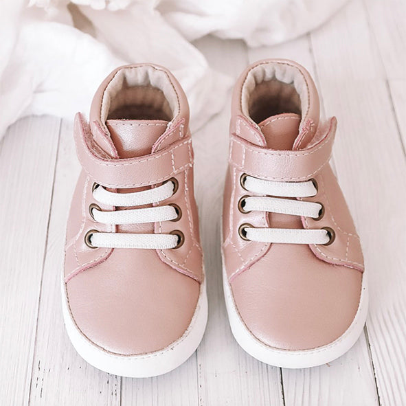launceston baby shop quality leather baby shoes luxury baby gifting, baby clothing, nursery, baby bedding, your ones top baby shop in Tasmania